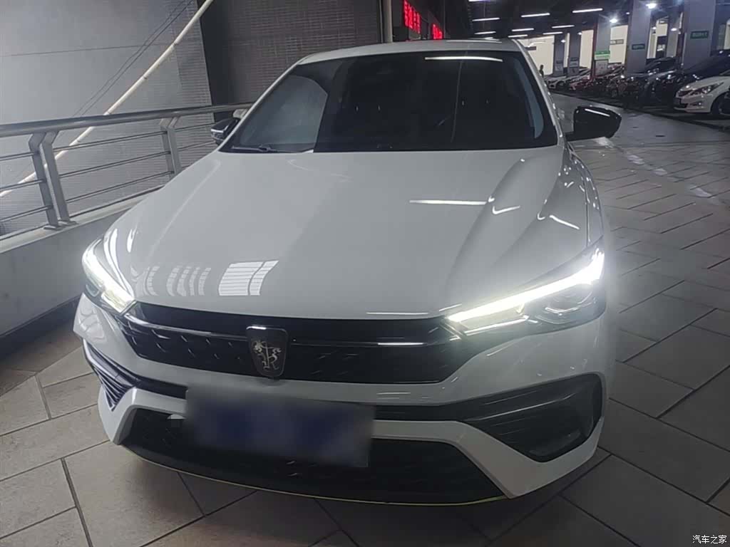 Roewe i5, 2021 3