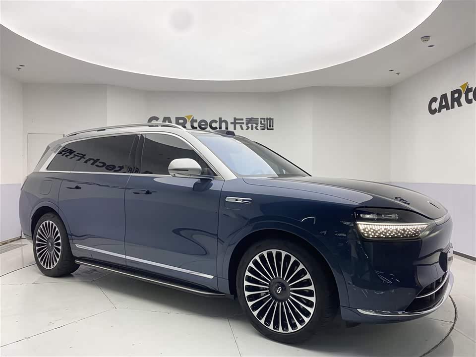 AITO Ask the world M9