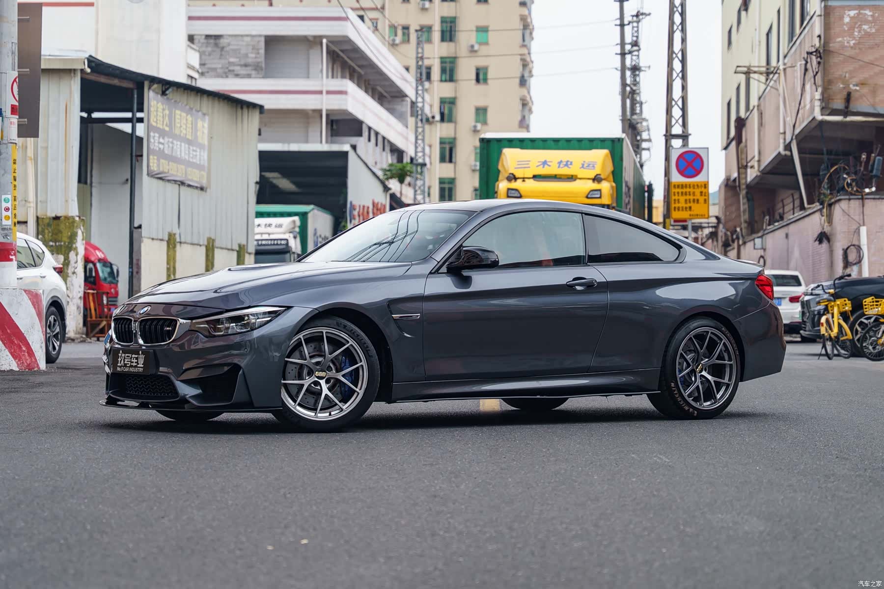 BMW M4, 2016 1