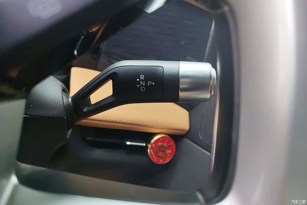 Geely Galaxy L7, 2024 16