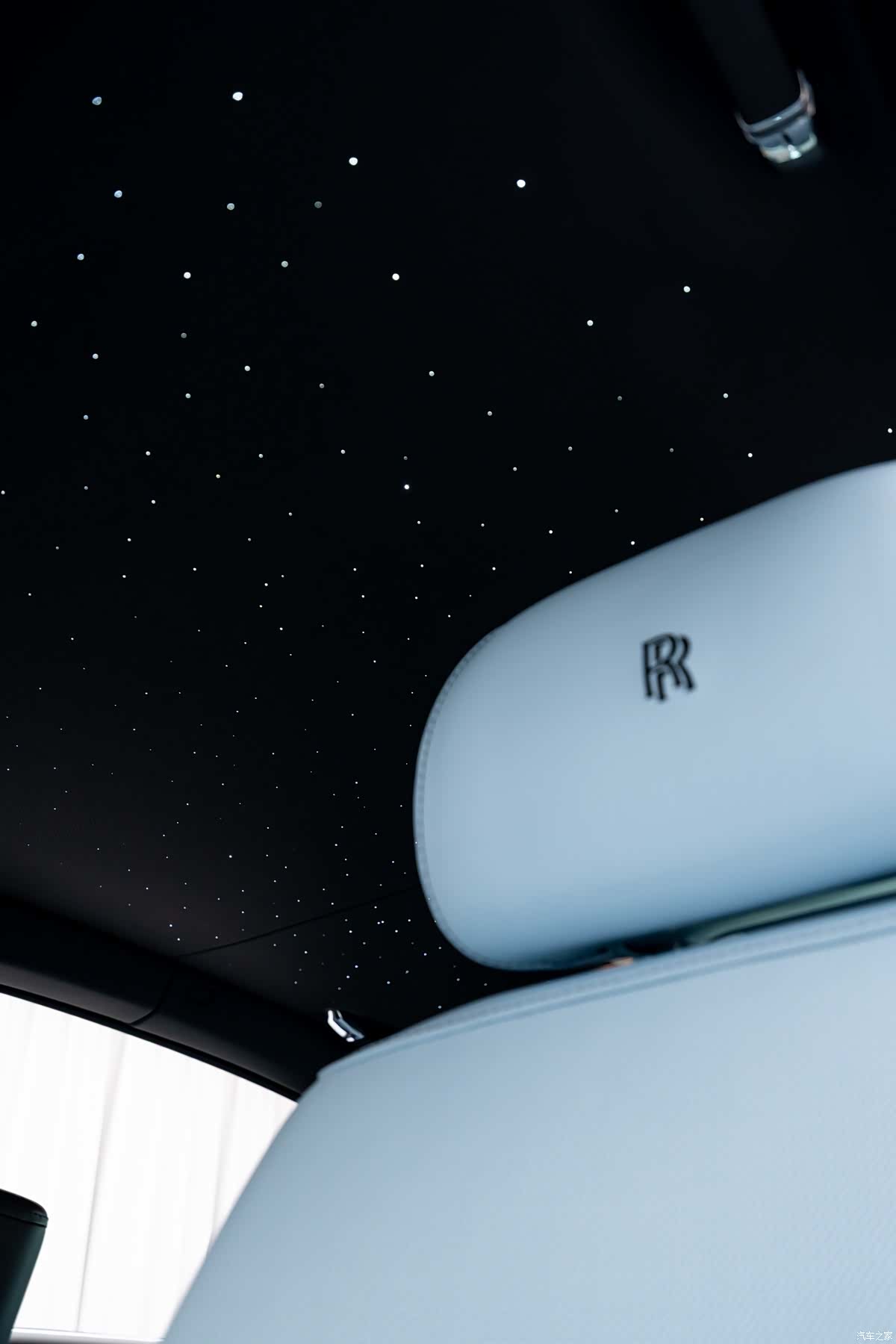 Rolls-Royce Ghost, 2016 9