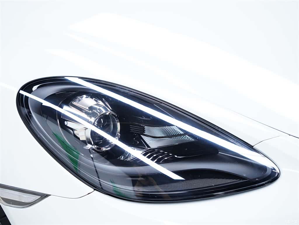 Porsche Cayman, 2021 15
