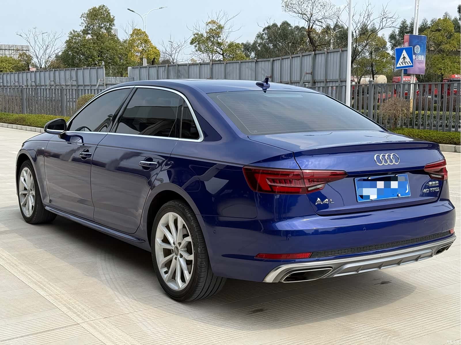 Audi A4L, 2019 4