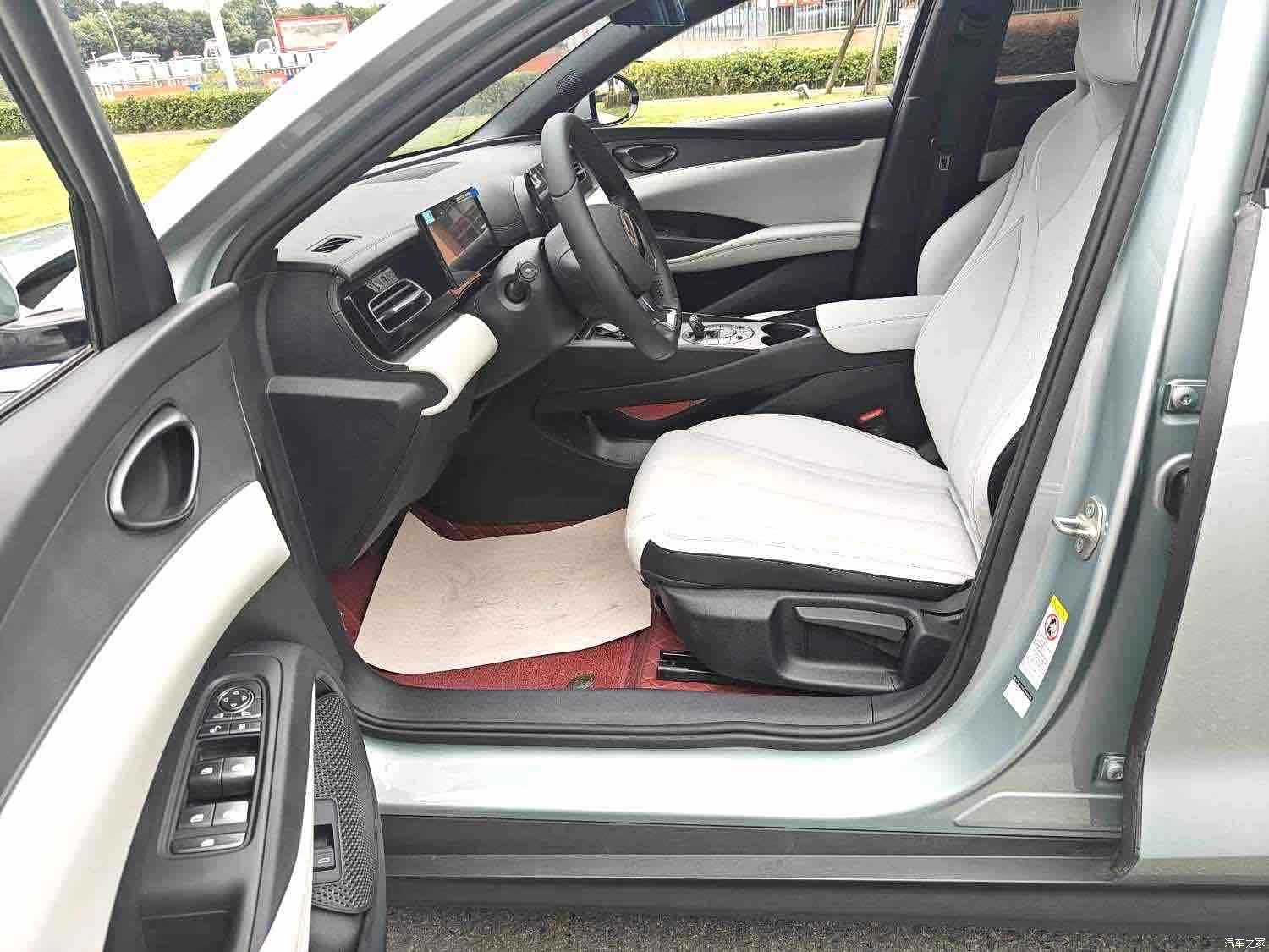 BYD Seal, 2025 12