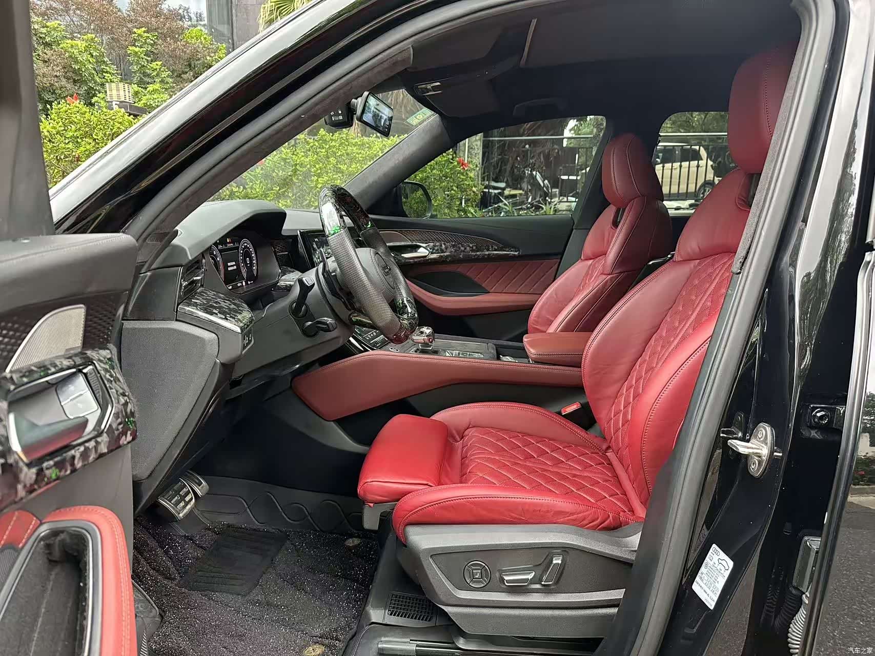 Audi Q6, 2023 4