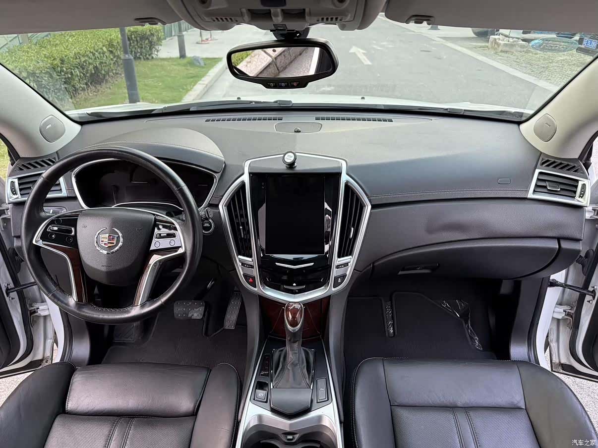 Cadillac SRX, 2014 7