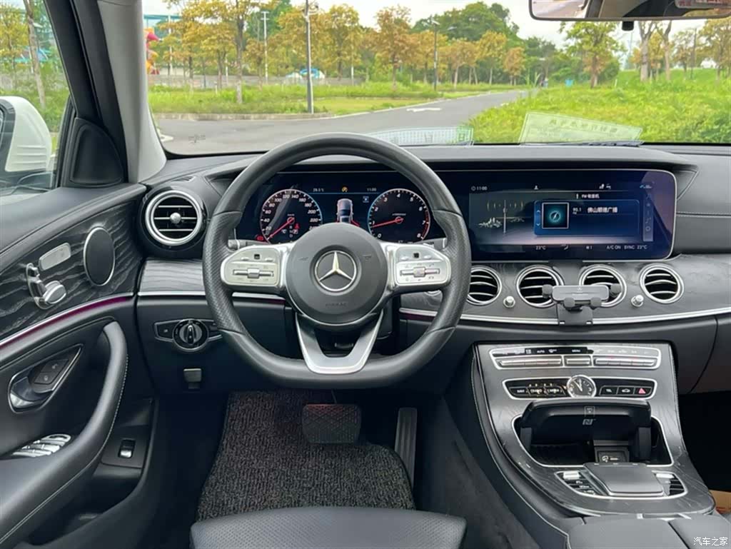 Mercedes-Benz E-Class, 2019 15