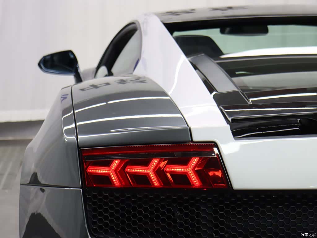 Gallardo LP560, 2014 24