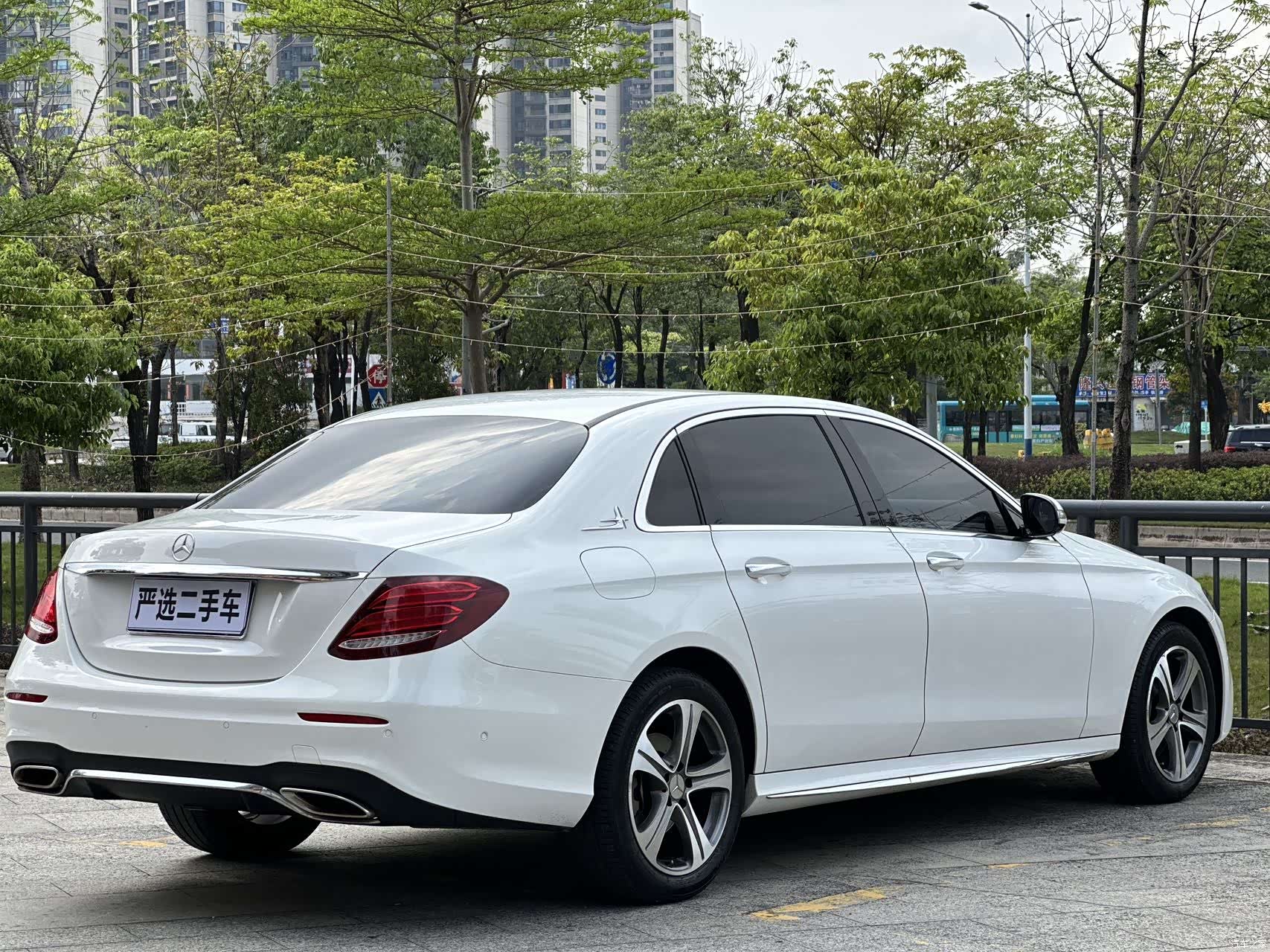 Mercedes-Benz E-Class, 2018 9