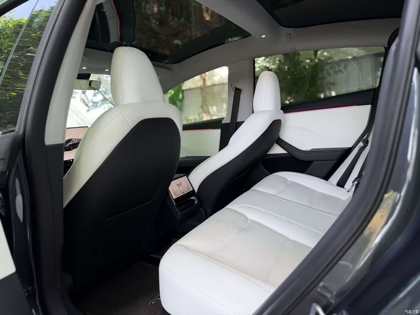 Tesla Model 3, 2024 6