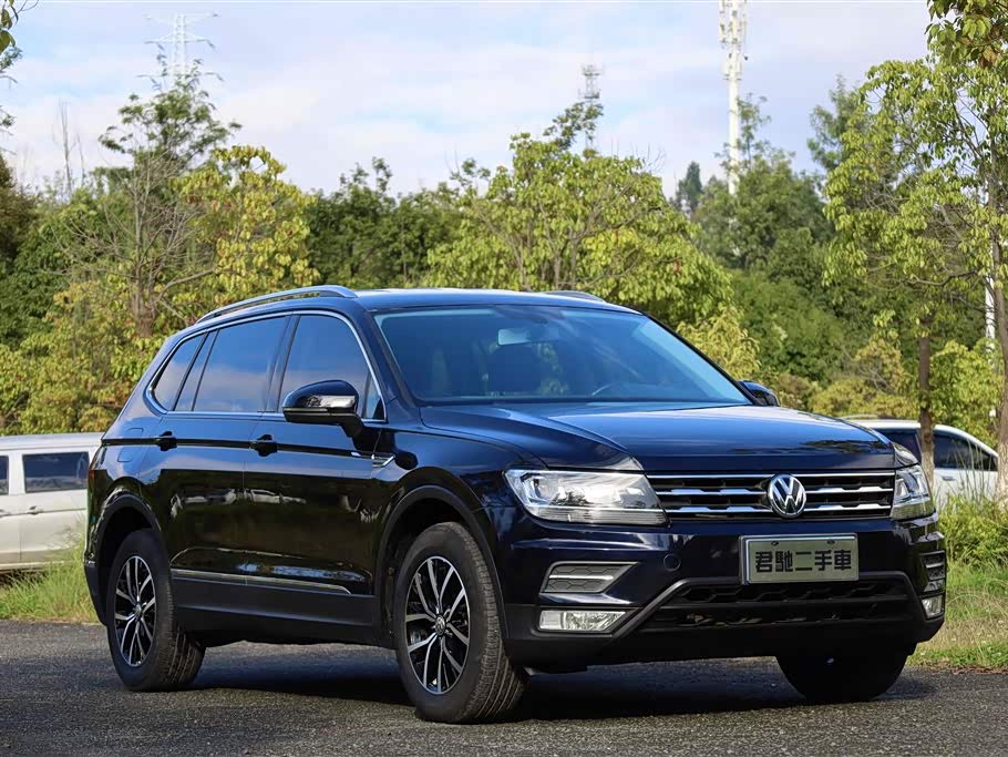 Volkswagen Tiguan L