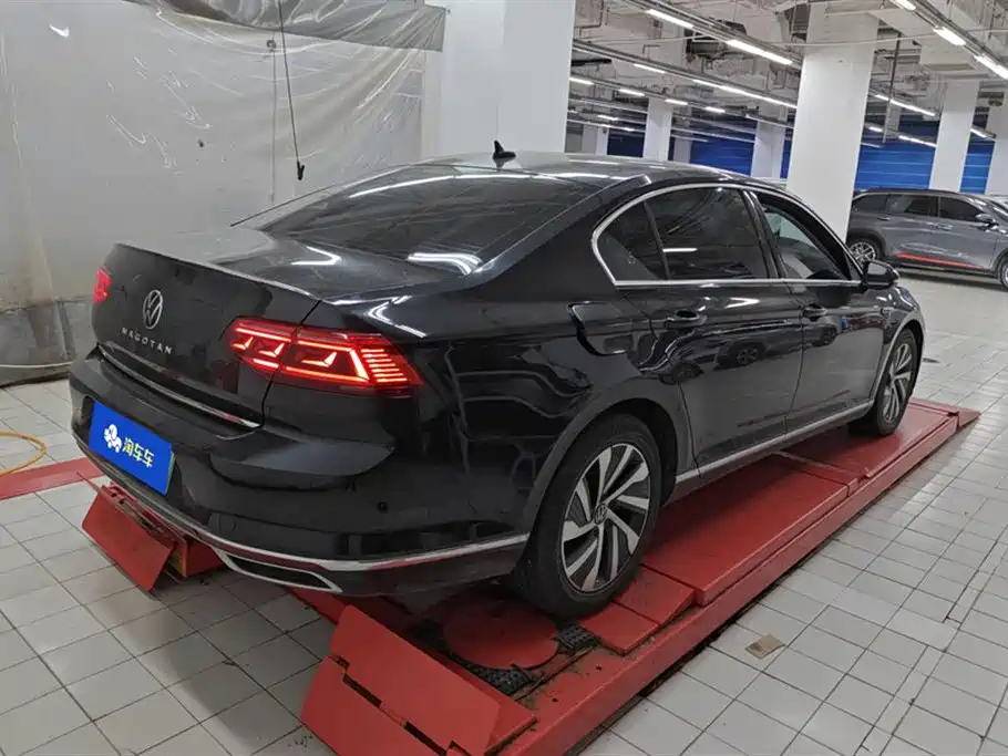 Volkswagen Magotan GTE