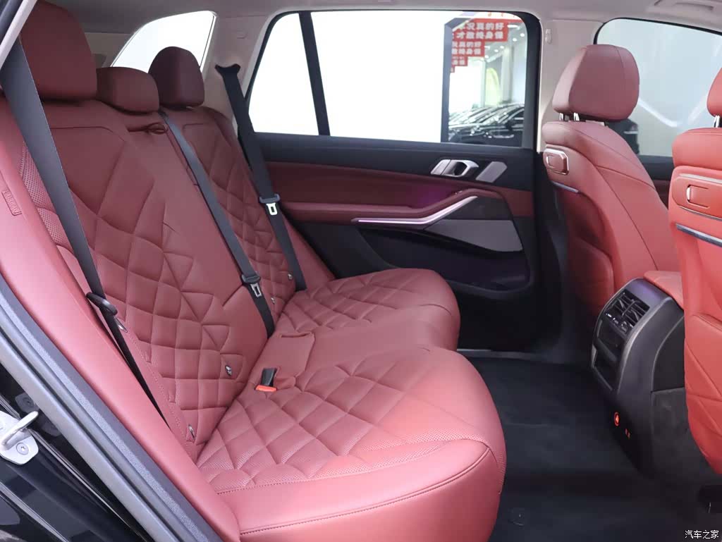 BMW X5, 2024 22