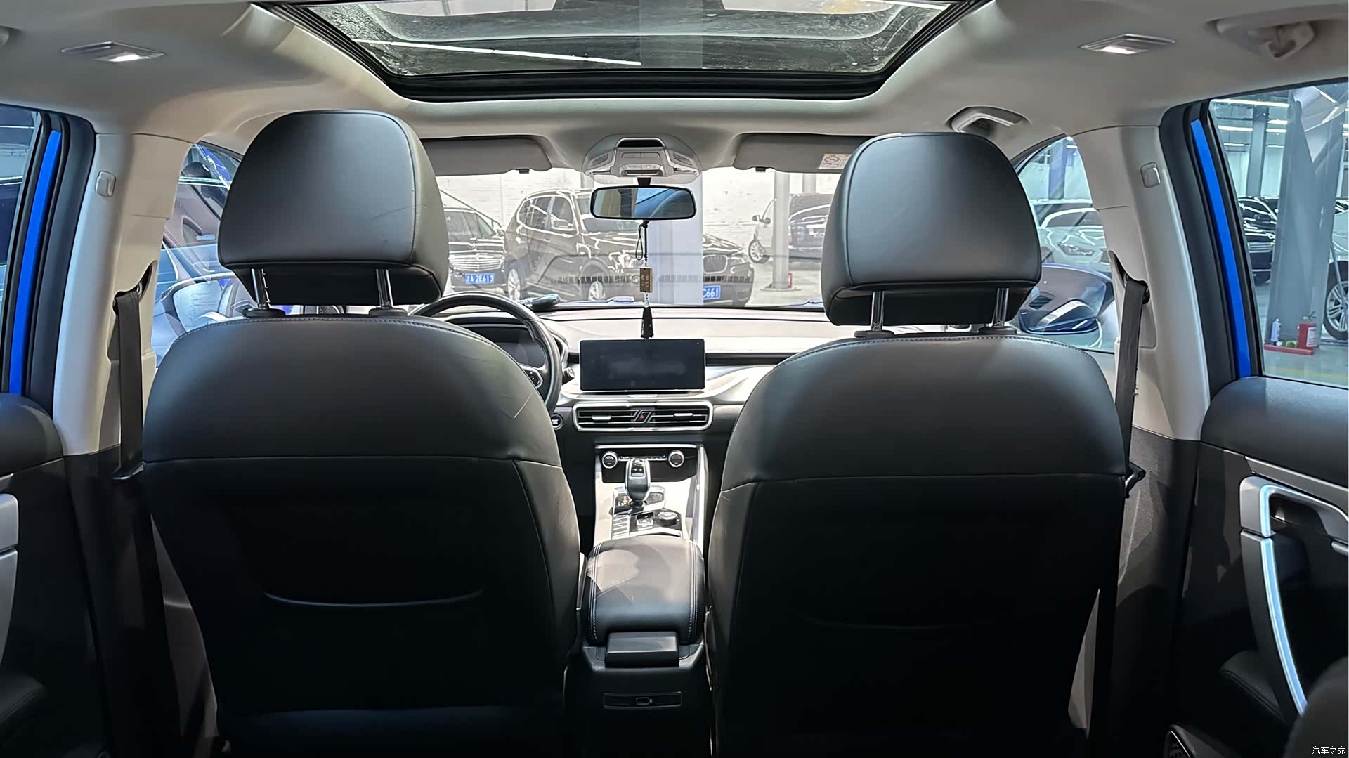 Geely Coolray, 2021 8