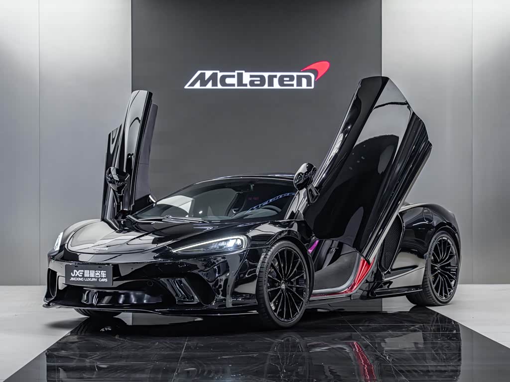 McLaren GT