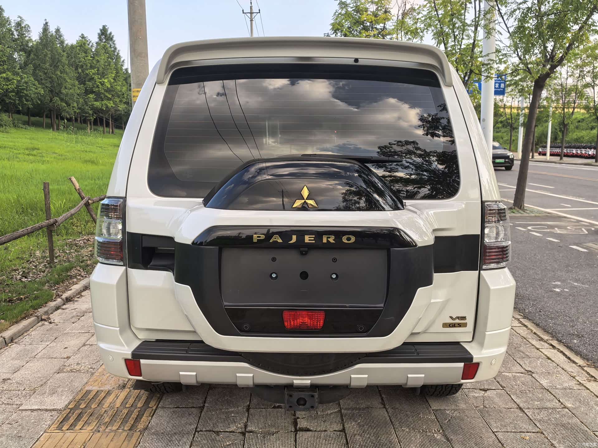 Mitsubishi Pajero, 2025 17