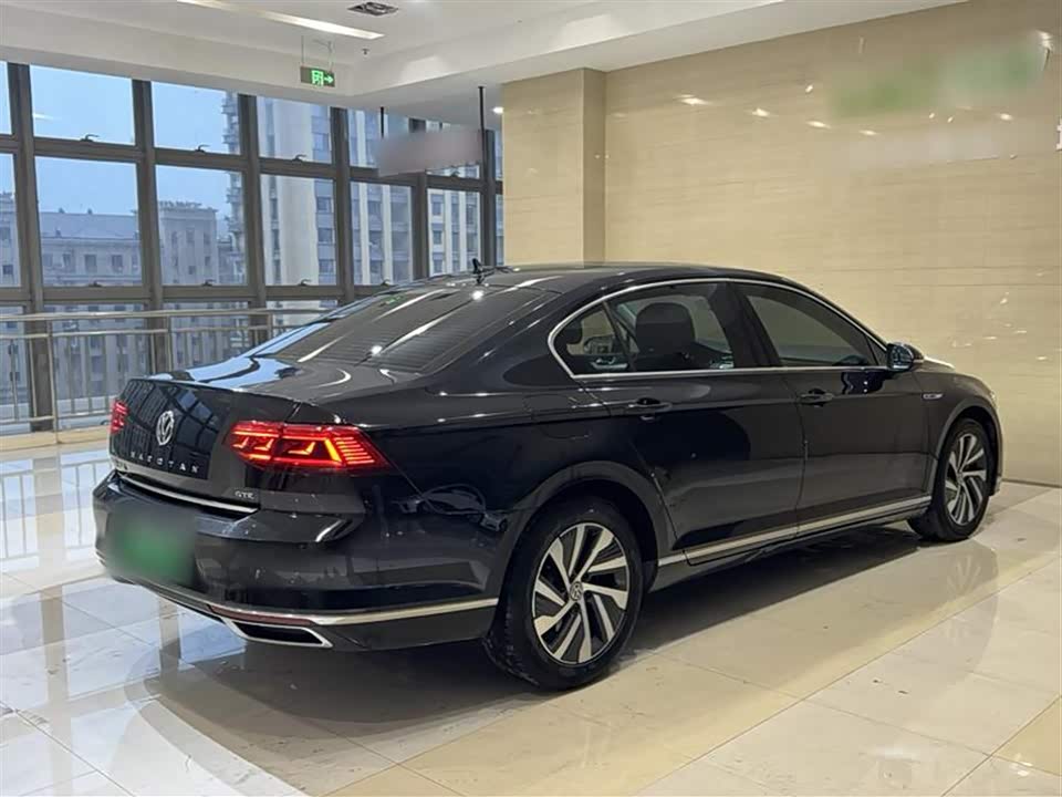 Volkswagen Magotan GTE