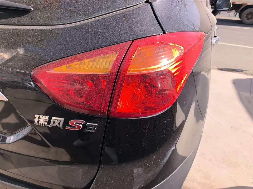 JAC Ruifeng S3