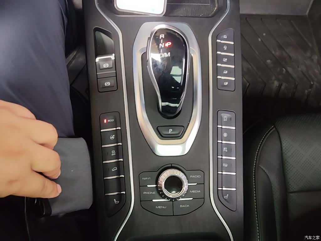 WEY VV6, 2018 14