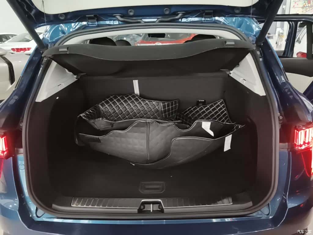 Lynk & Co 01, 2019 19