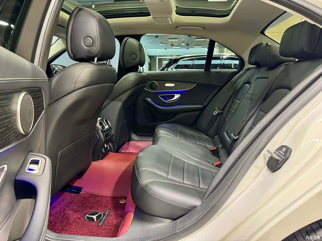 Mercedes-Benz C-Class, 2021 26