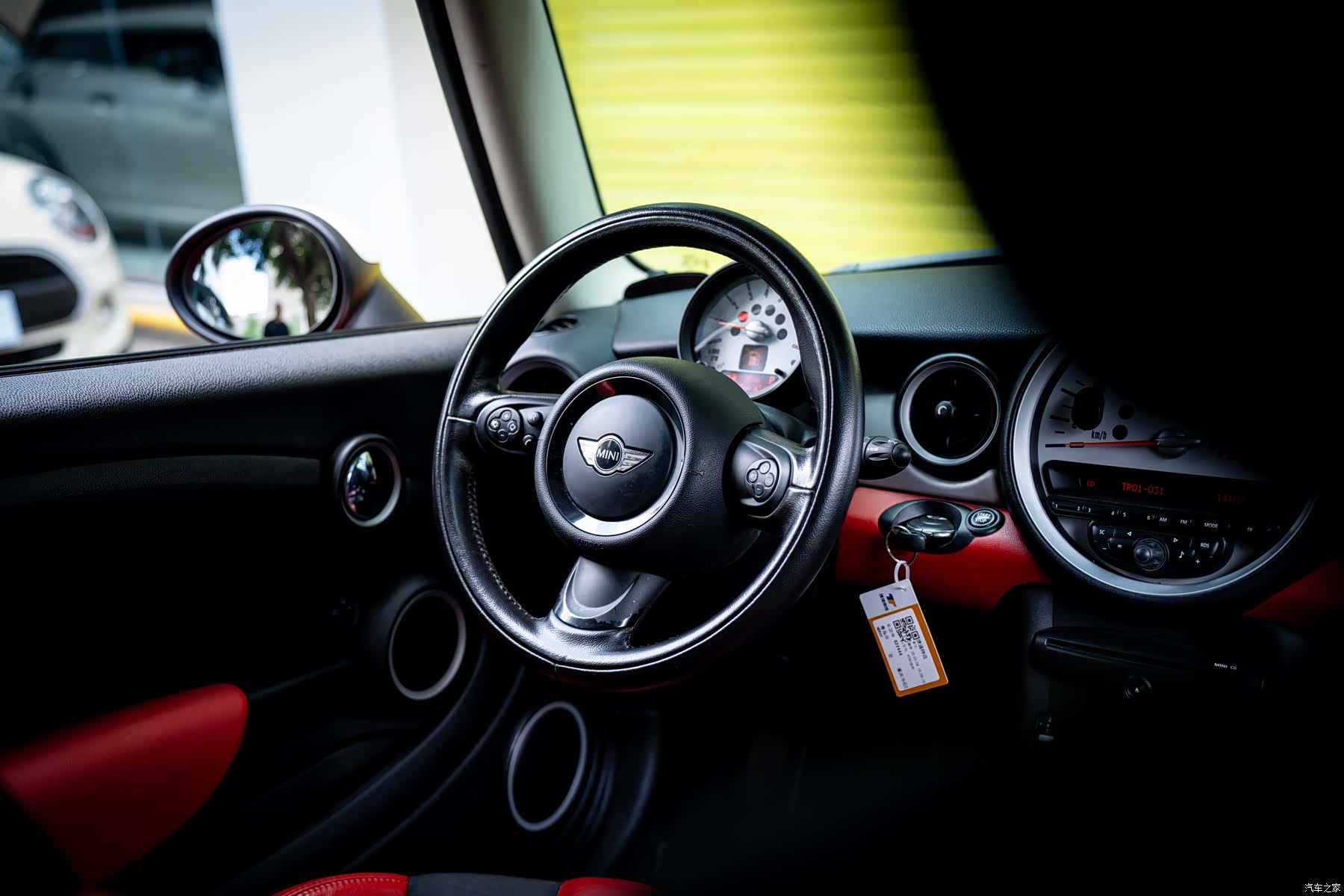 Mini Cooper, 2011 16