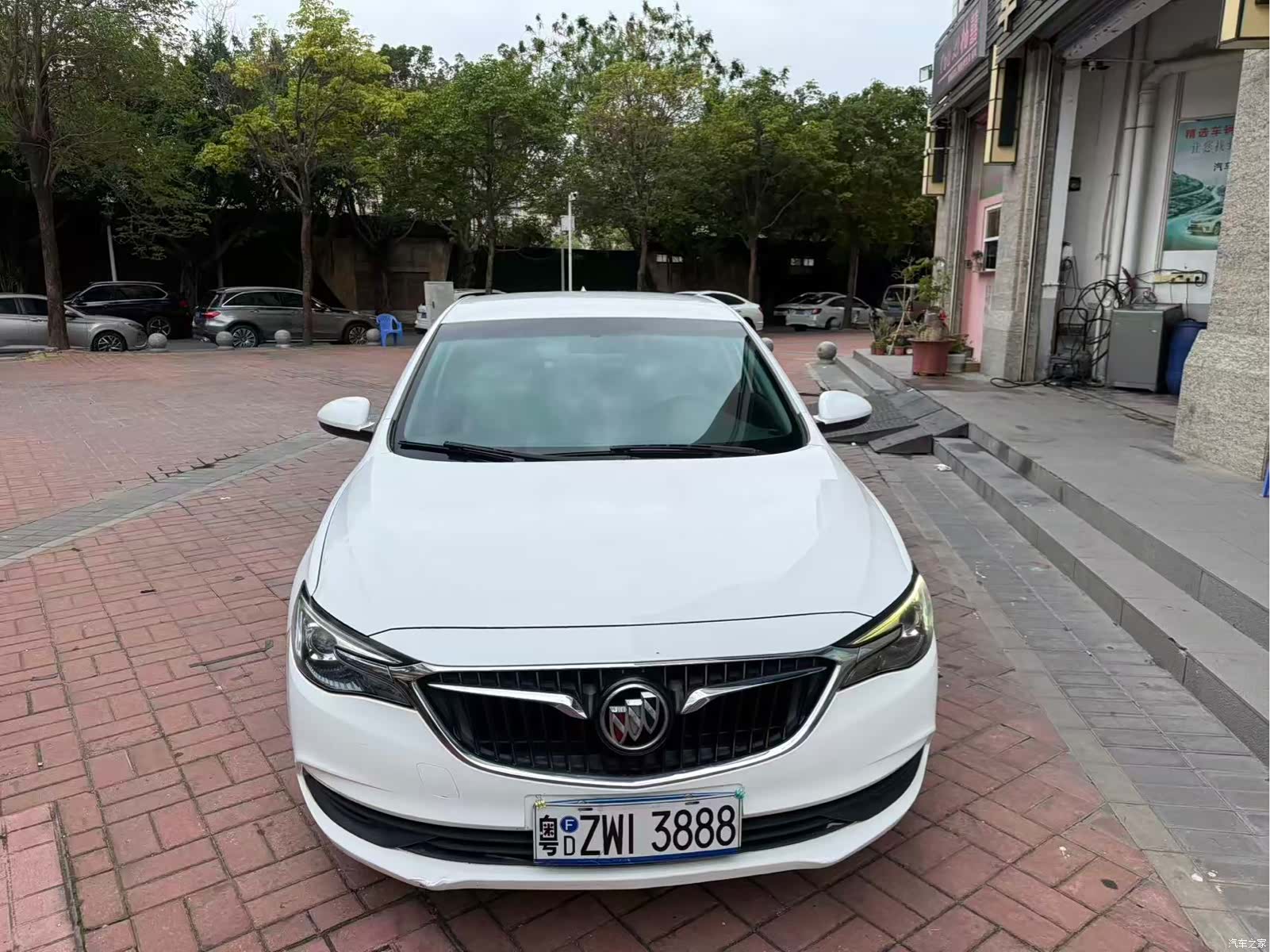 Buick V, 2018 3