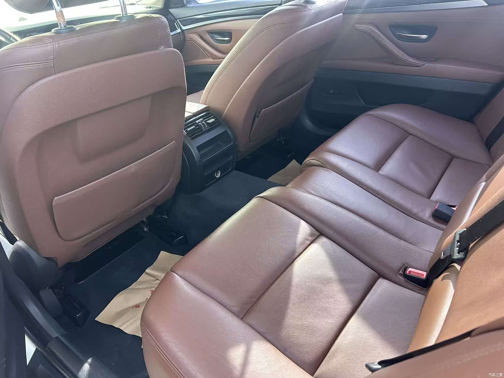 BMW 5 Series, 2013 11