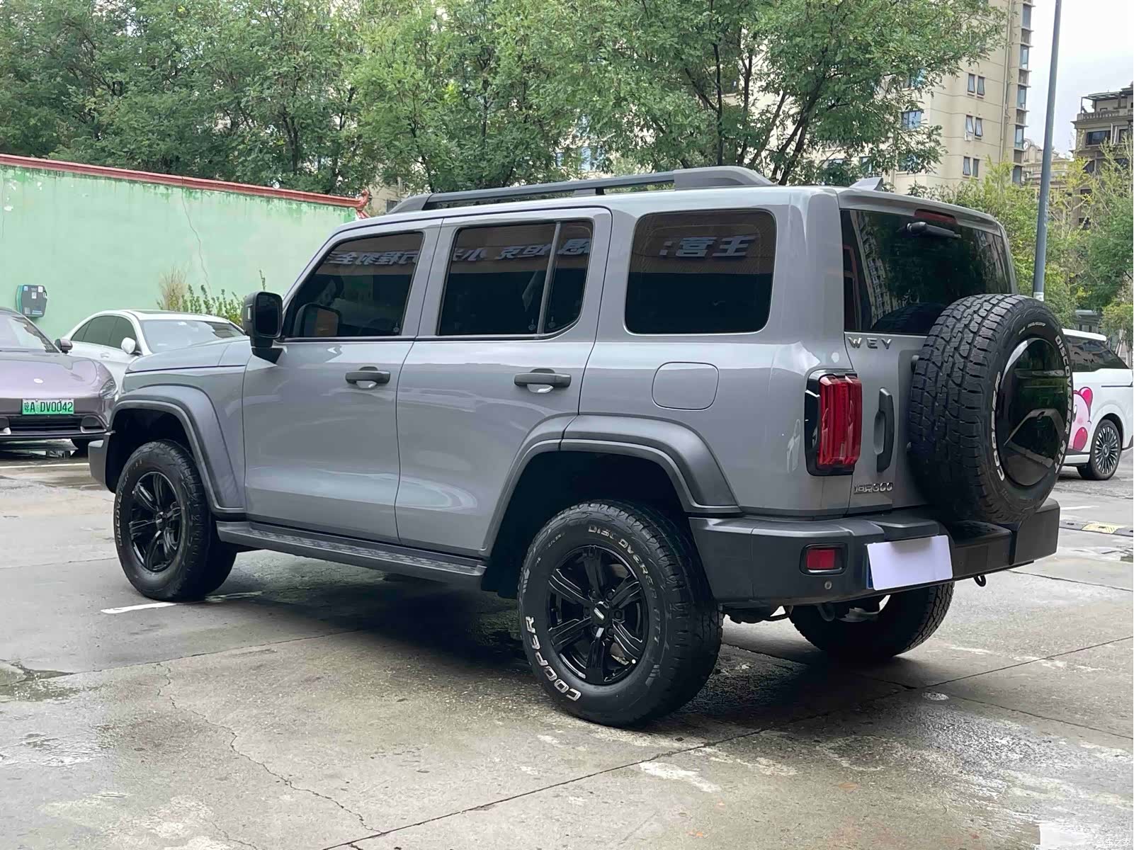 Tank 300, 2021 6