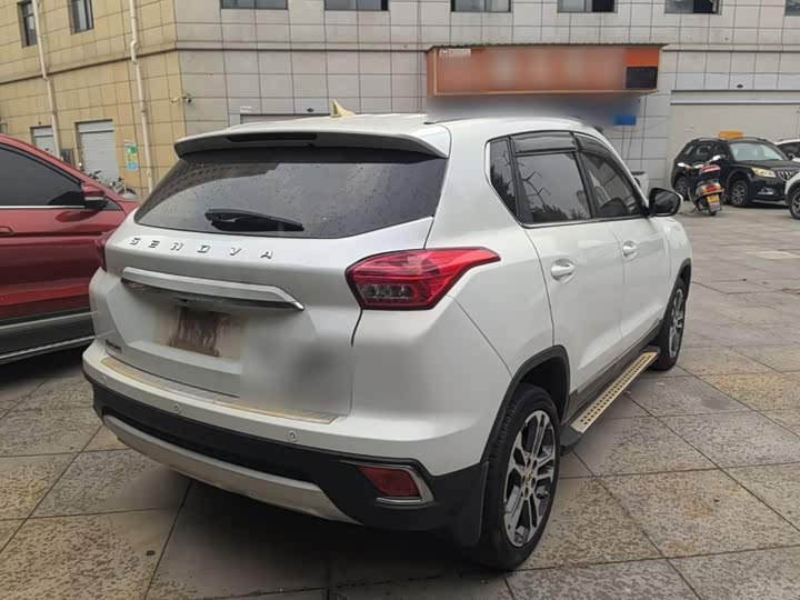 BAIC Senova X35 2016 1.5L АКПП Luxury