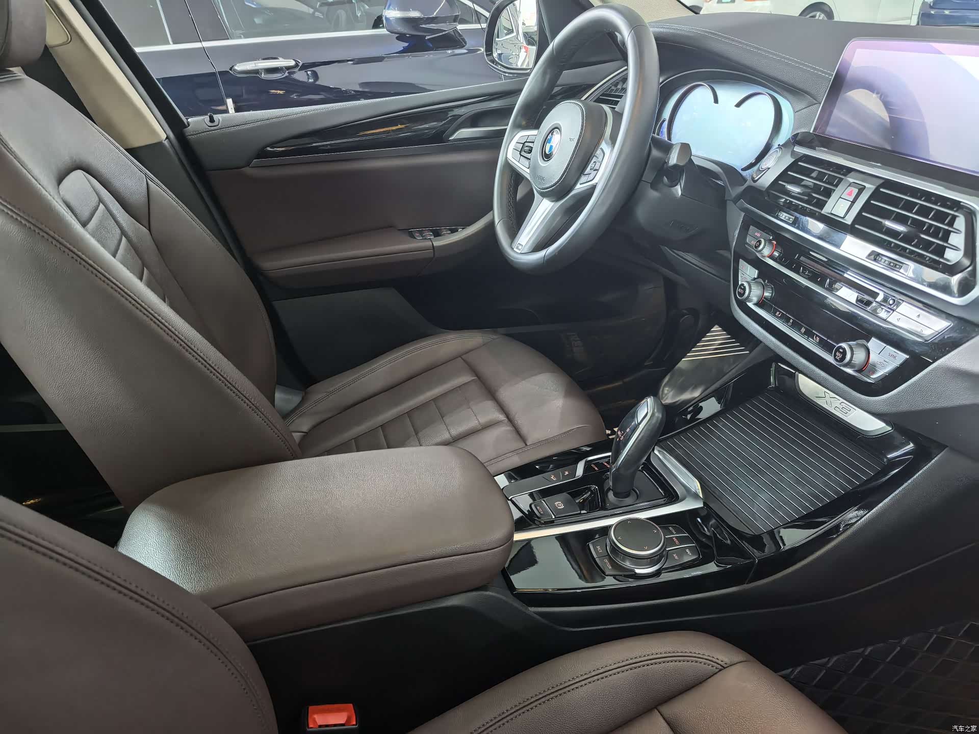 BMW X3, 2019 все фото