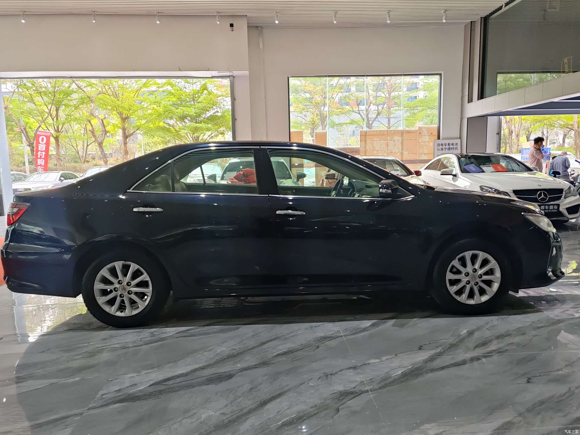 Toyota Camry, 2015 28