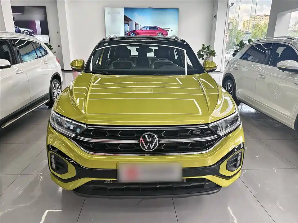 Volkswagen T-ROC exploring Songs