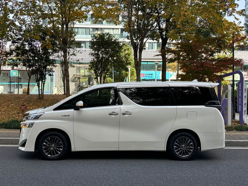 Toyota Wilfa