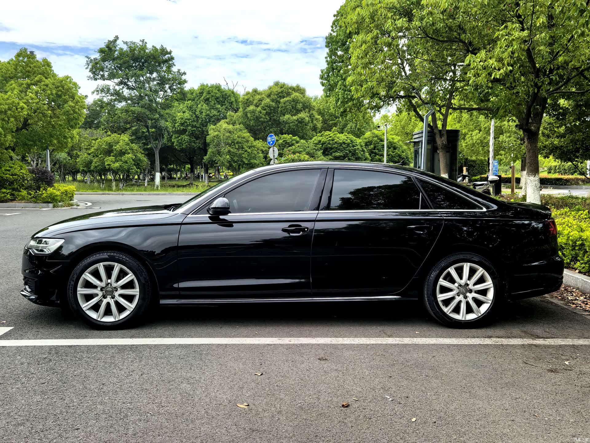 Audi A6L, 2018 3