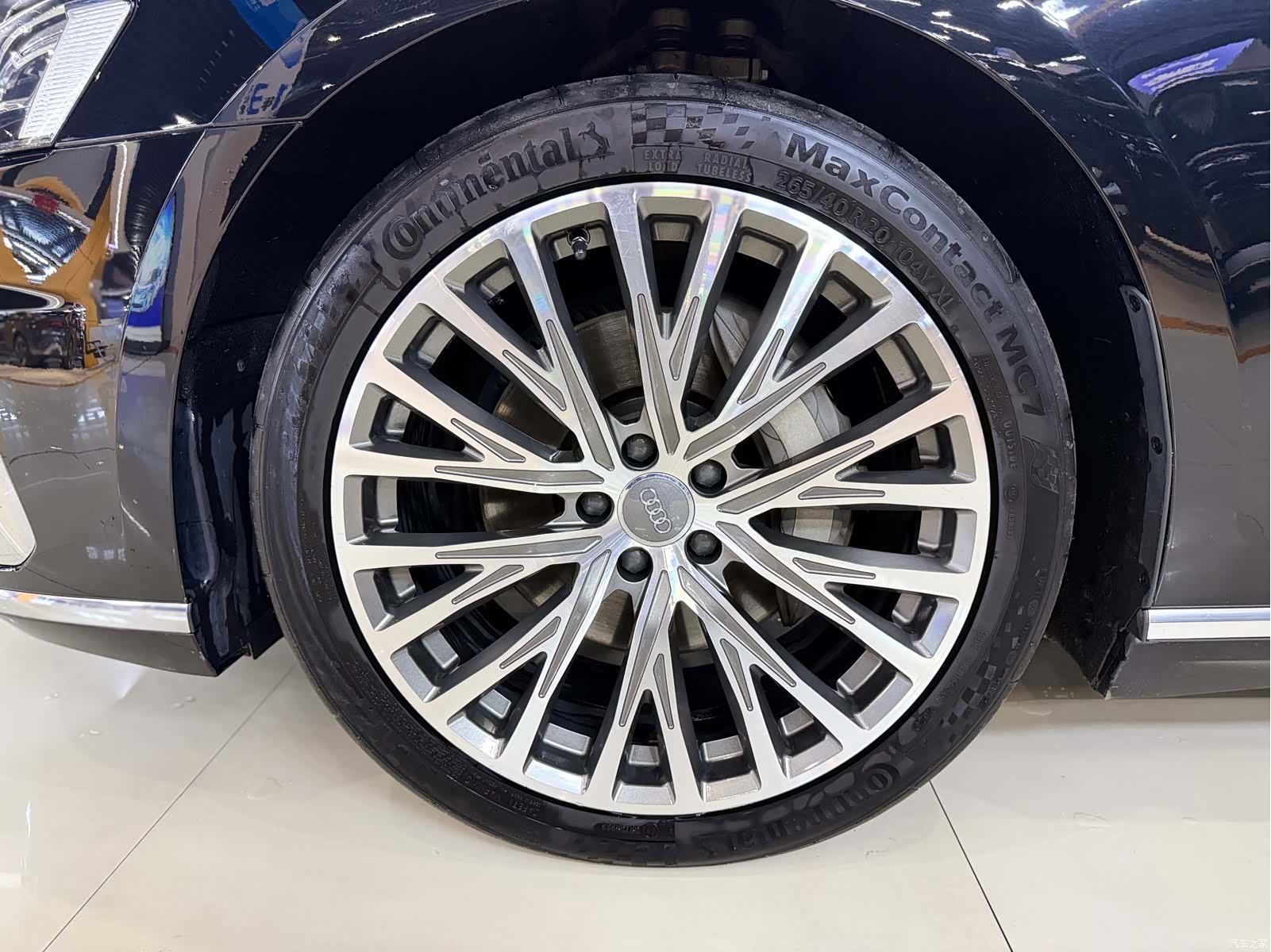 Audi A8L, 2022 все фото
