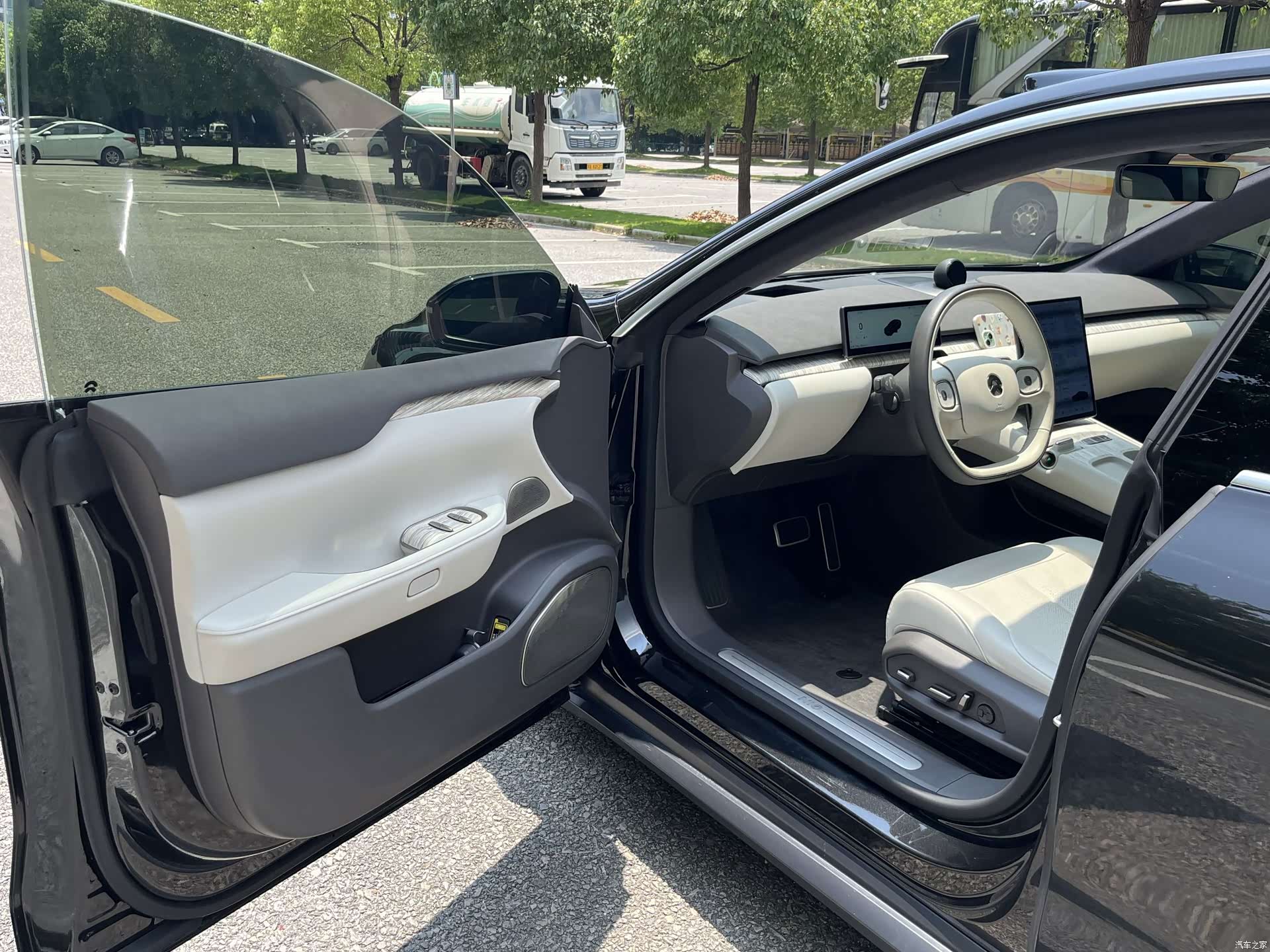 NIO ET7, 2022 4