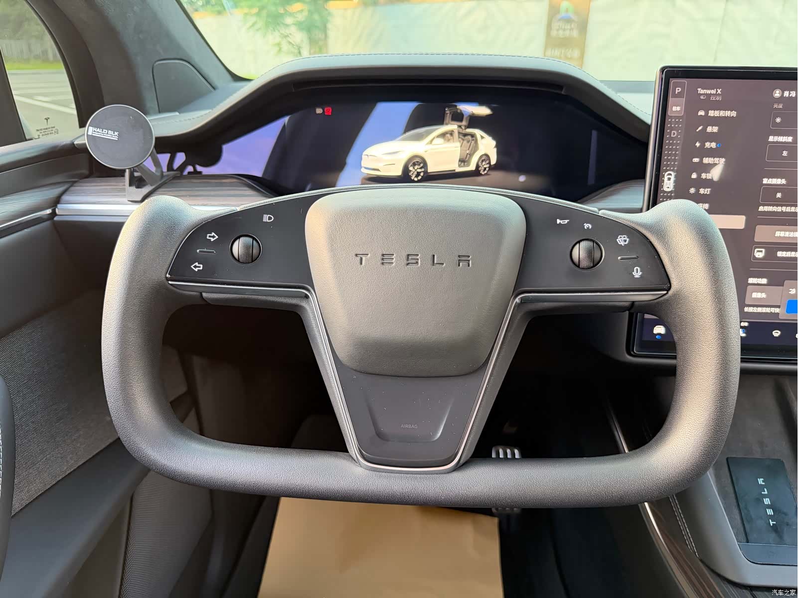 Tesla Model X, 2023 30