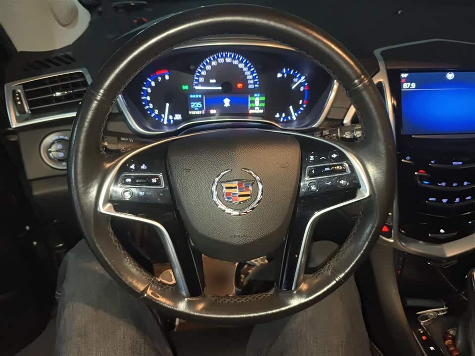 Cadillac SRX
