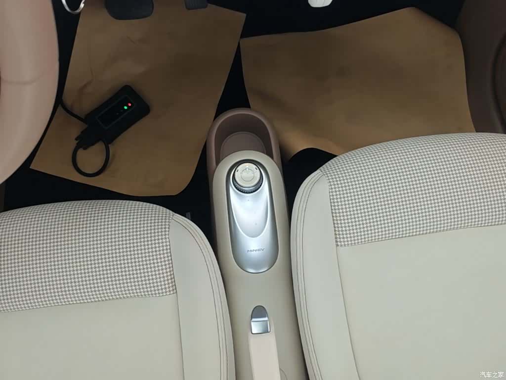 Wuling MINIEV, 2025 14
