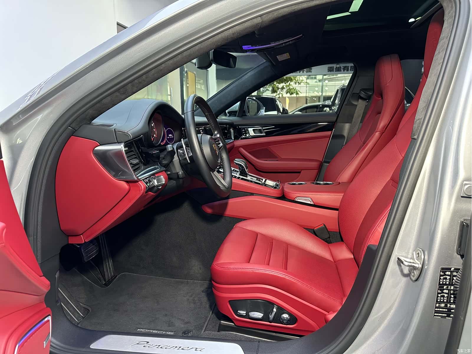Porsche Panamera, 2021 все фото