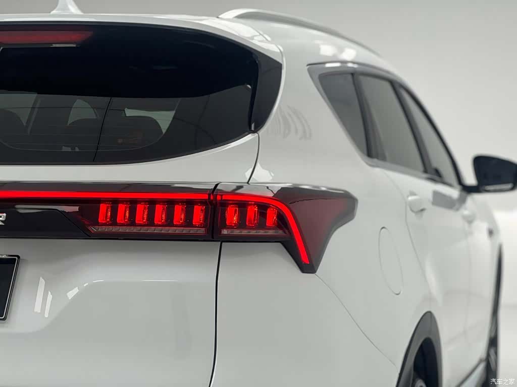Jetour X70, 2022 10