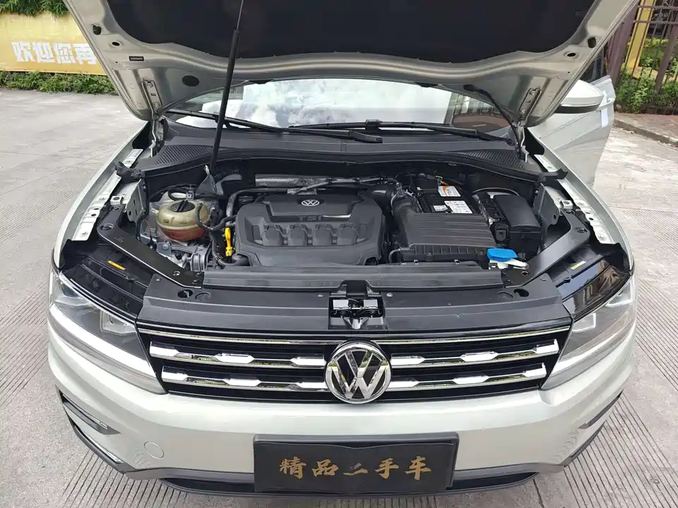 Volkswagen Tiguan L