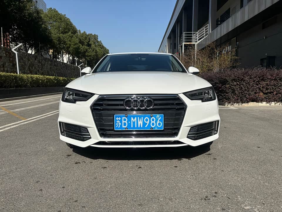 Audi A4L