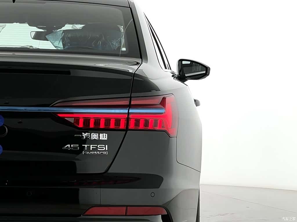 Audi A6L, 2026 12