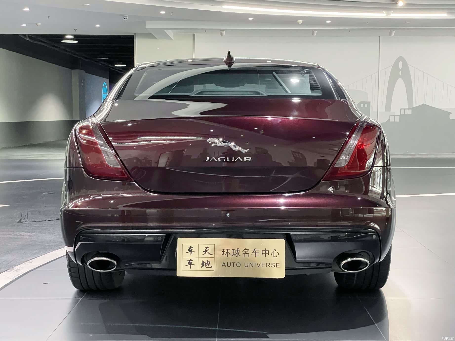 Jaguar XJ, 2017 все фото