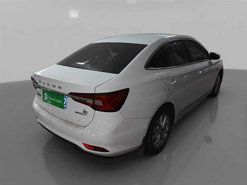 Roewe i5