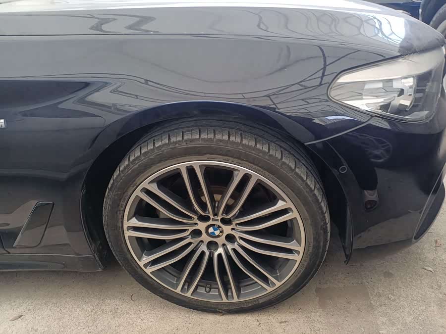 BMW 5 Series 2018, фото 15