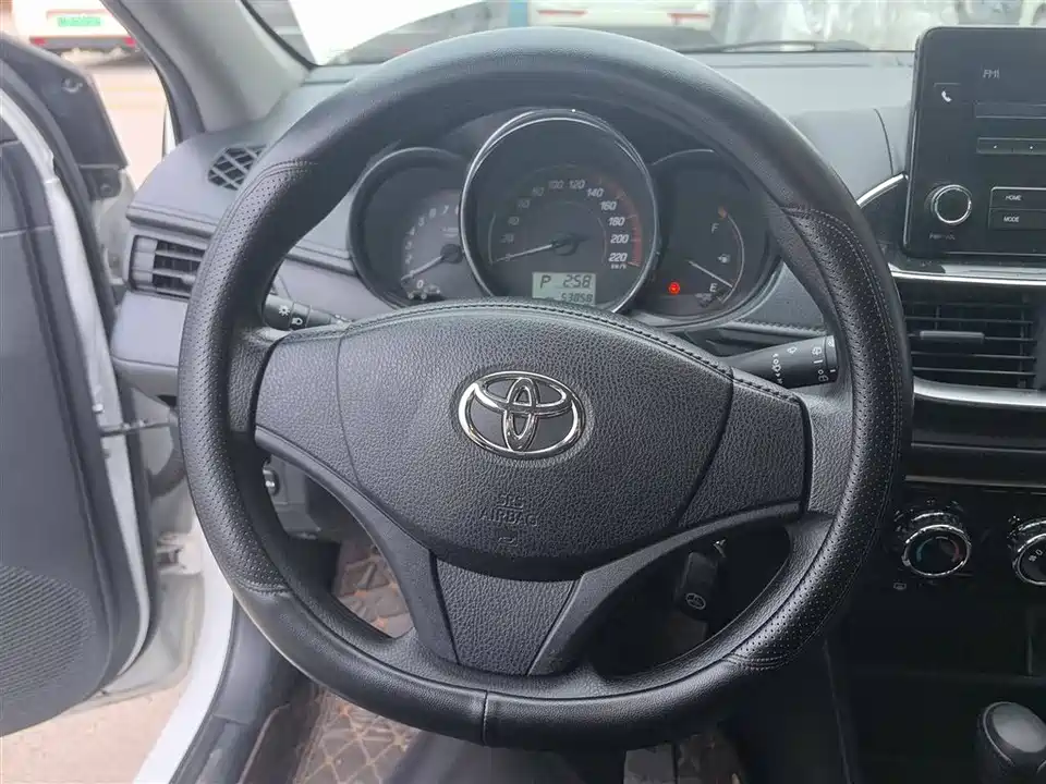 Toyota YARiS L Zhixuan