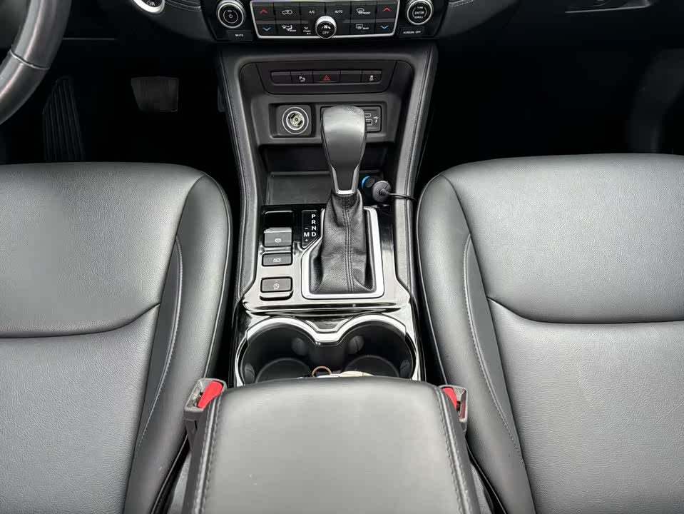 Jeep Grand Commander